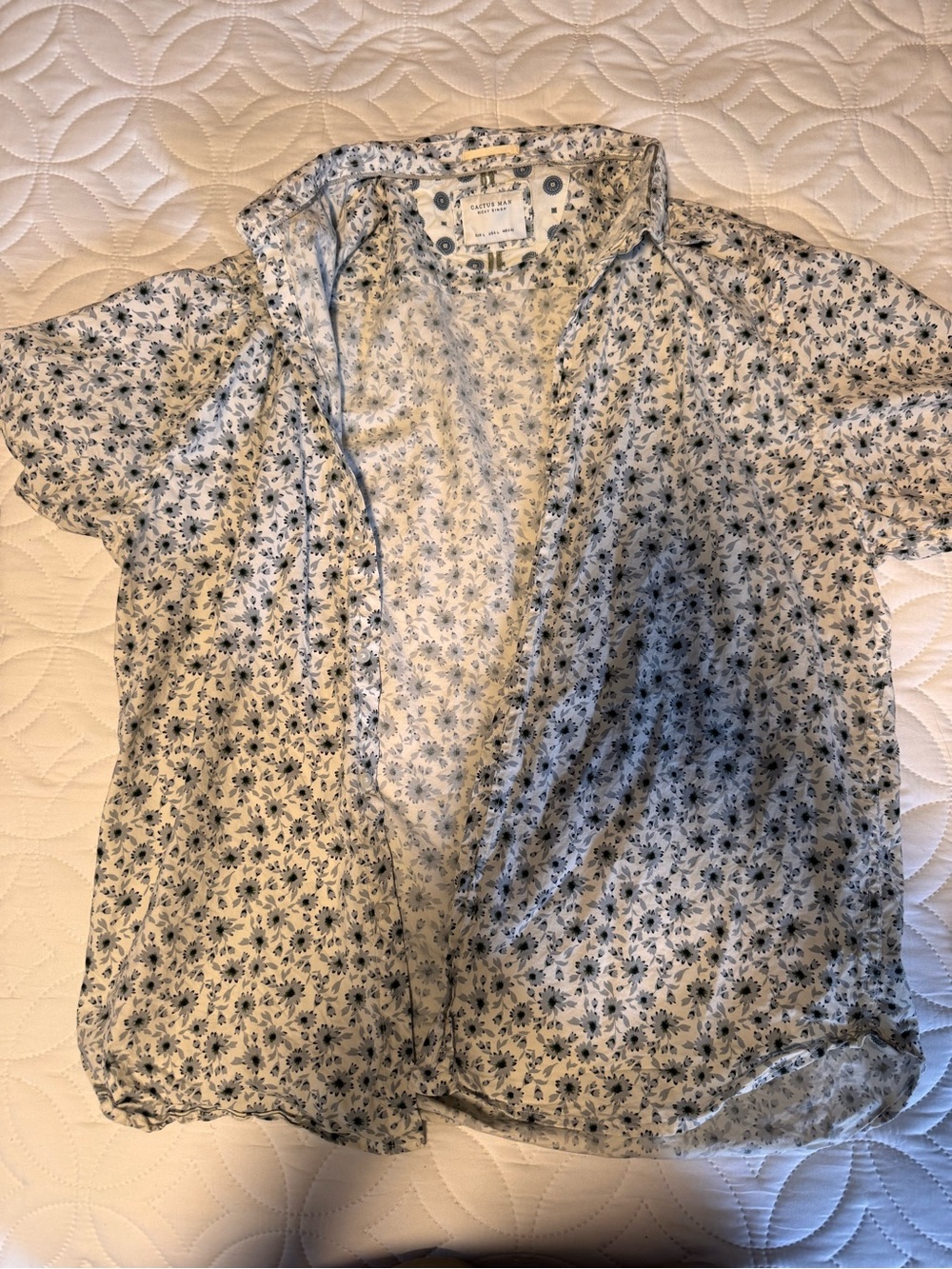 Casual Short-Sleeve Floral Button-Down Shirt - White/Blue - Picture 1 of 3